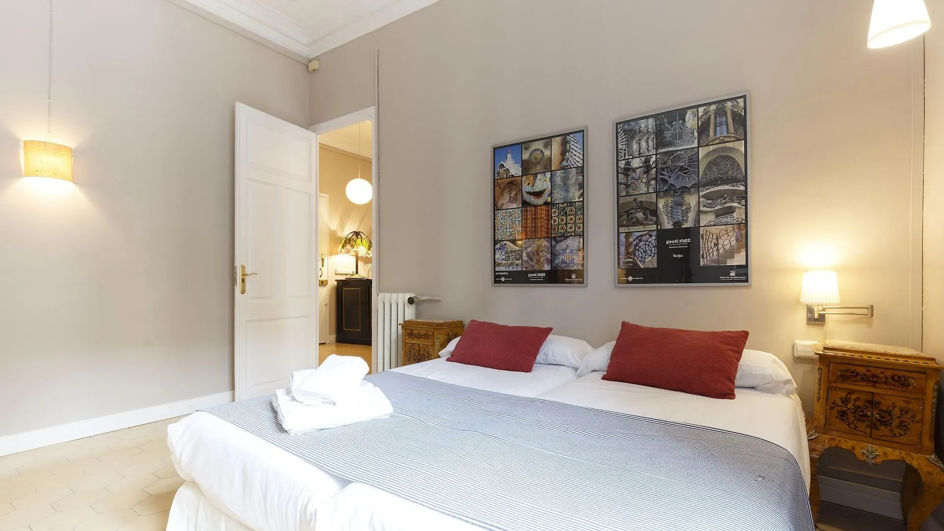 Ainb B&B Born-Via Laietana Barcelona 0*,