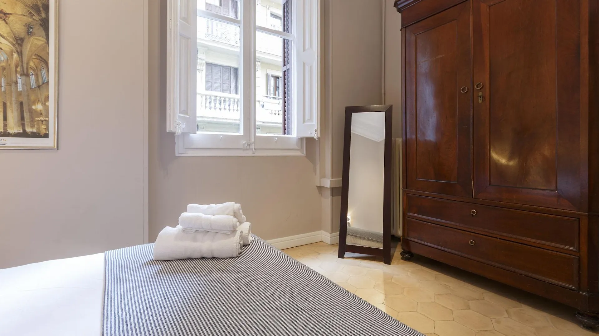 Ainb B&B Born-Via Laietana Barcelona 0*,  Spanien