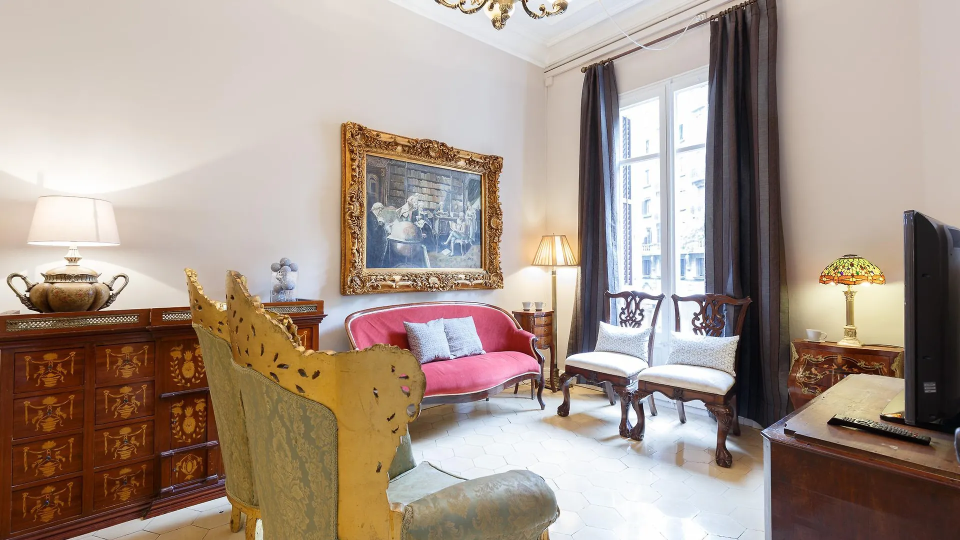 Ainb B&B Born-Via Laietana Barcelona 0*,